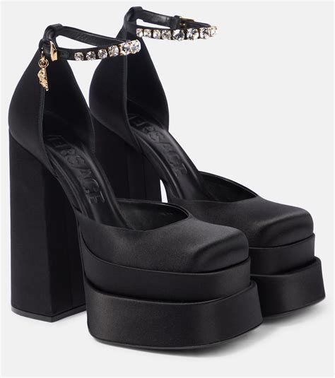 versace medusa pumps dupe|versace platform medusa.